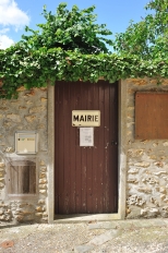 Boisemont - Porte d'entrée de la mairie